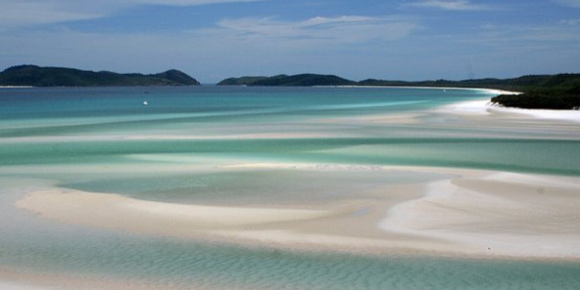 10 Trek Worthy Beaches Around The World Huffpost 3325