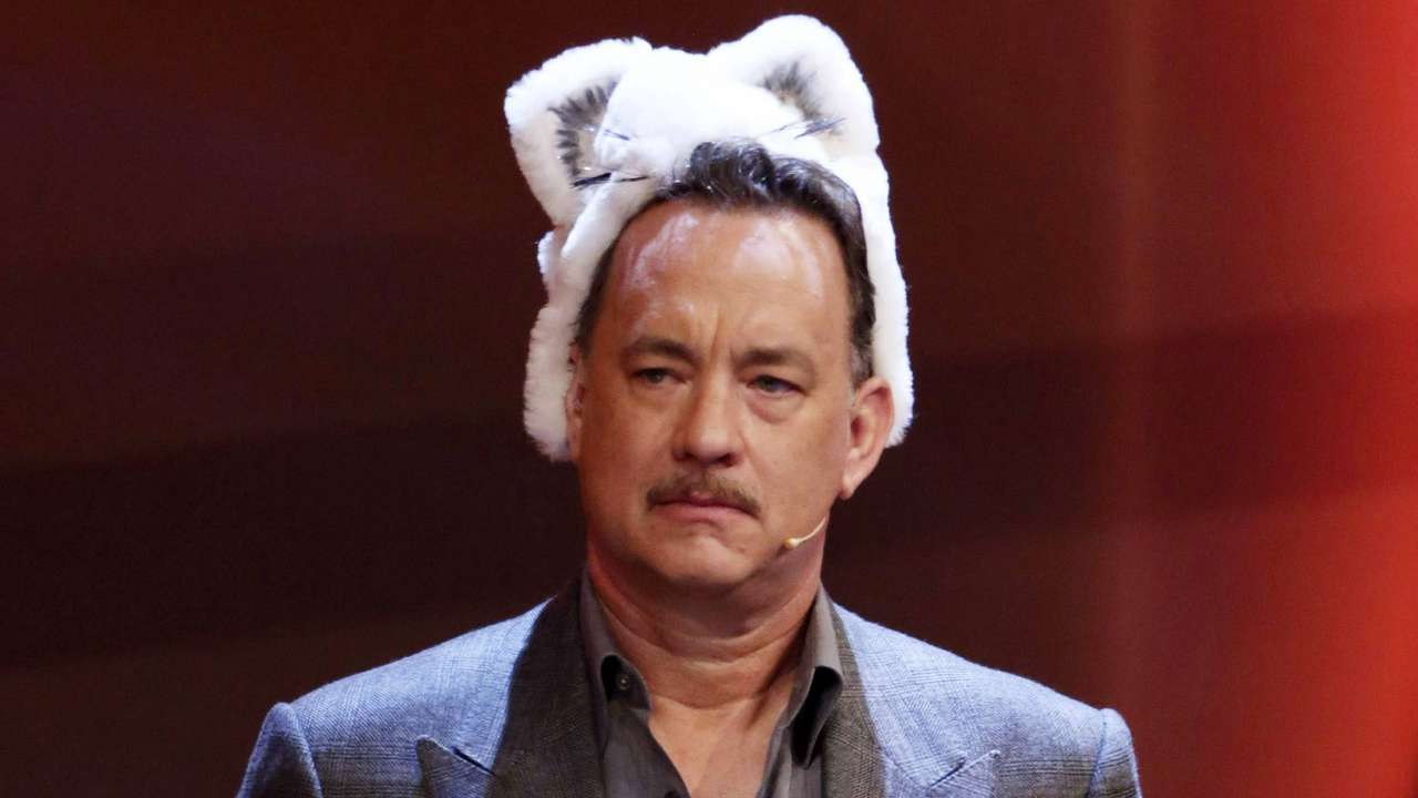 tratas de usted a cualquier persona que haya cumplido la edad