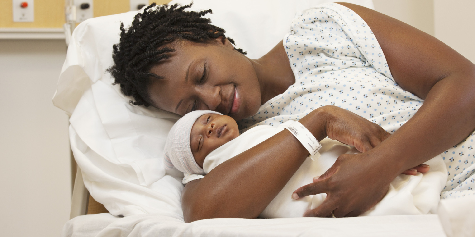 Study Suggests Reason Why Black Mothers Breastfeed Less Than White Moms 