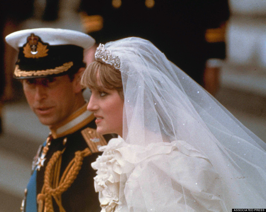 Princess Diana's Wedding Dress To Be Gifted To Prince William And ...