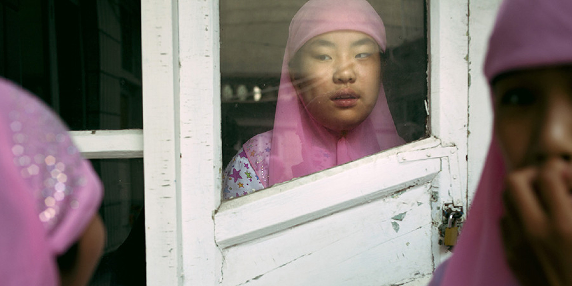 A Beautiful Glimpse Into The 'Hidden World' Of Young Muslim Women In