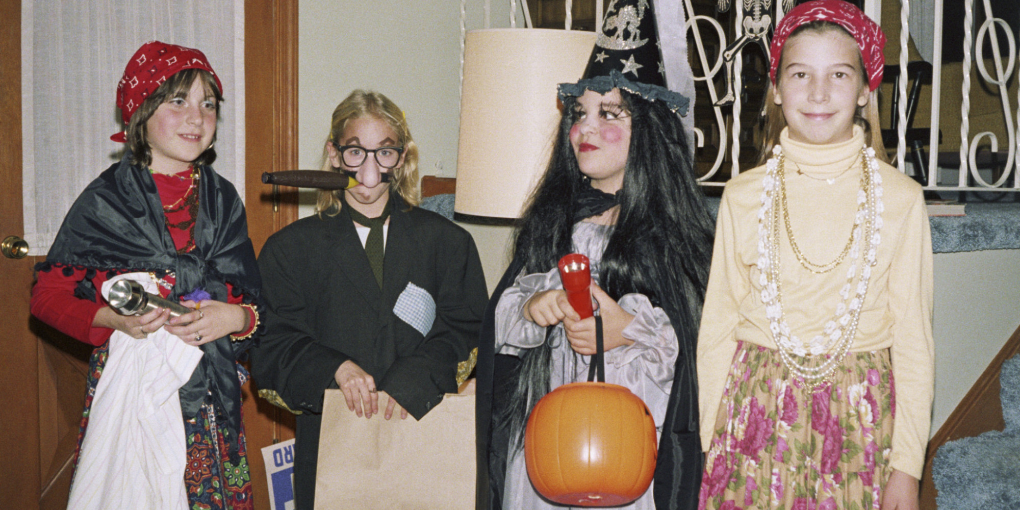 6 Nostalgic Halloween Candies We Still Miss From Our Childhood | HuffPost