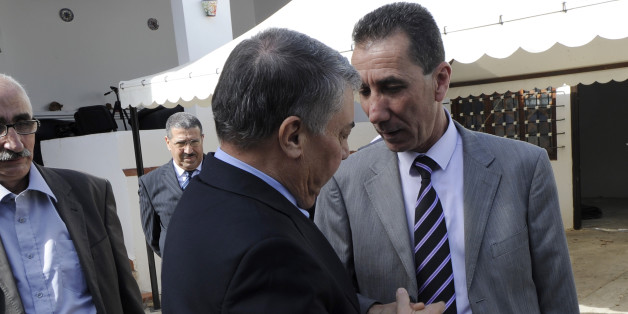 Mohamed Nebbou, Premier secrétaire du FFS avec Ali Benflis,ancien chef de gouvernement