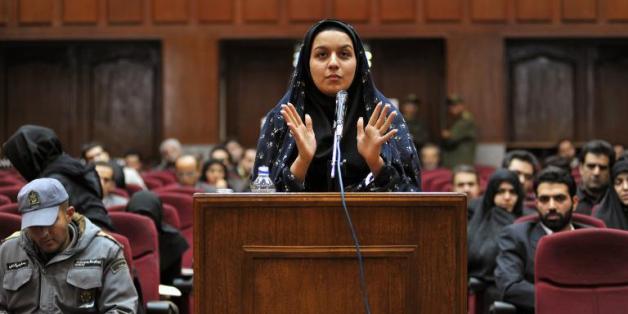 L'Iranienne Reyhaneh Jabbari le 15 décembre 2008 au tribunal de Téhéran