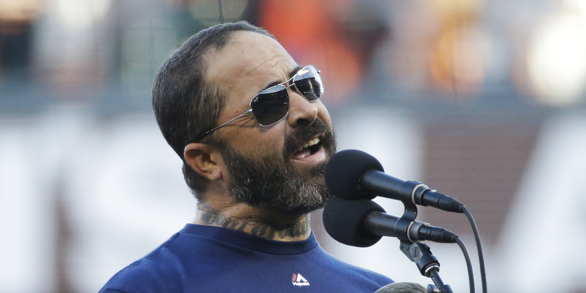 Aaron Lewis Screws Up National Anthem At World Series Game [UPDATE …