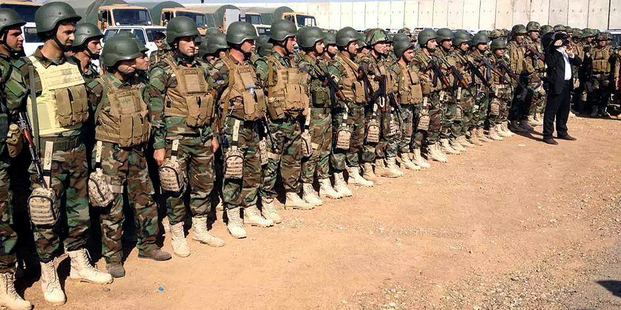 Iraqi Kurdish Peshmerga Head To Syria s Kobani HuffPost