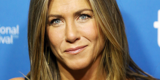 Jennifer Aniston Says Going Without Makeup In 'Cake' Was ...