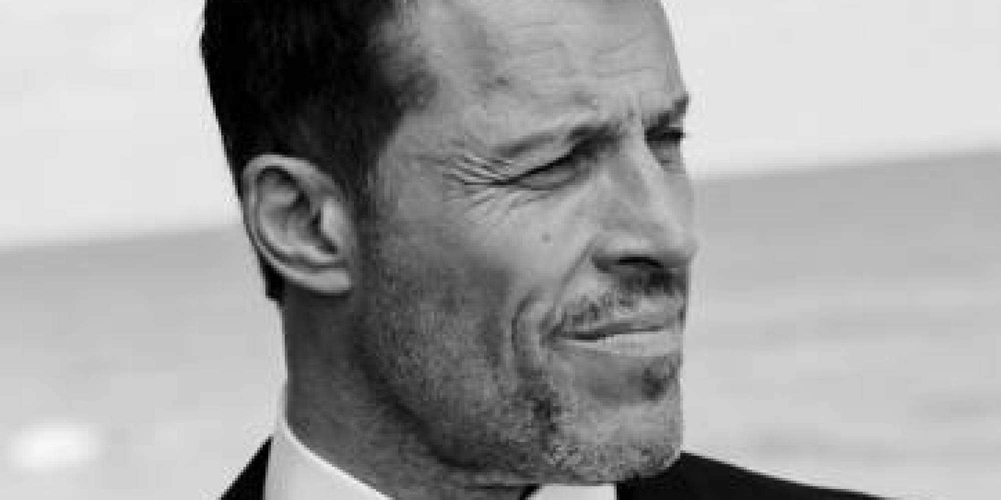 Interview with Tony Robbins on His New Book, 'Money: Master the Game' | HuffPost2000 x 1000