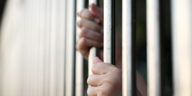 Procès pour "homosexualité": Réduction de peine pour deux personnes poursuivies à Al Hoceima