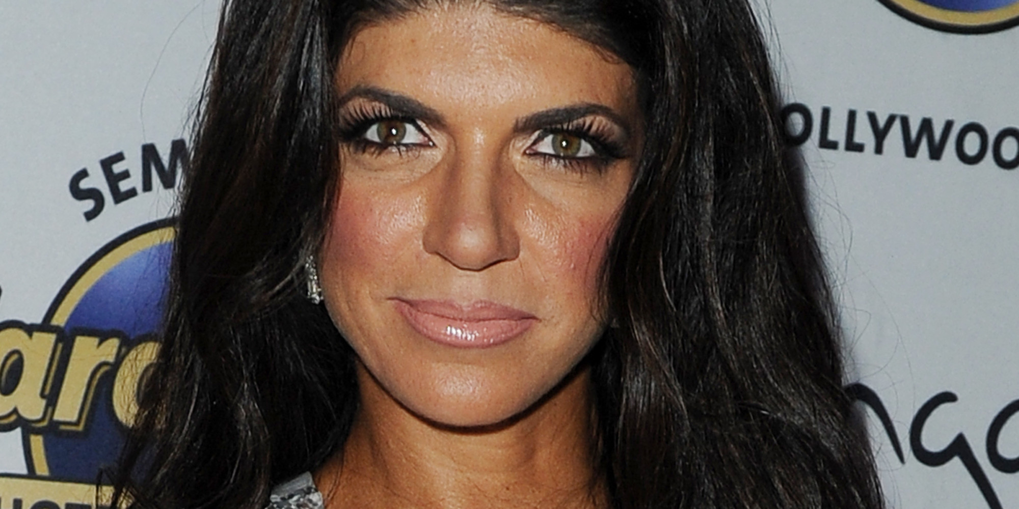 Teresa Giudice Begins Prison Sentence Huffpost