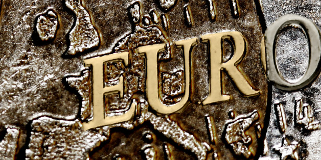 Ich war überrascht, dass sich das O von EURO in gold und silber teilt. Ist mir vorher noch nie so bewuÃt aufgefallen.
Die Finanzwissenschaft lehrt, wie man Geld so lange von Hand zu Hand gehen lässt, bis es schliesslich verschwunden ist.
<b>Malcolm Stevenson Forbes</b>
Makro von einer Euro-Münze.
______________________________________
I was surprised about the divide of the O in gold and silver. Never seen it before.
The finance is teaching how to give money from hand to hand up to the moment it is gone.
<b>Malcolm Stevenson Forbes</b>
Euro coin.
<em><b>
<u>All my images are copyrighted.</u>
If you intend to use any of my pictures for <u>non-commercial usage</u>, you have to sign them with © alles-schlumpf
It would be nice if you contact me first.
If you have any <u>commercial usage</u>, you need to contact me always first. USE WITHOUT PERMISSION IS ILLEGAL.
You find some of my photos on <a href="http://www.gettyimages.de/Search/Search.aspx?contractUrl=2&language=de&family=creative&p=alles-schlumpf&assetType=image&src=quick#" rel="nofollow">Getty Images.</a>
Search for Alles-schlumpf.
Thank you.</b>
</em>
