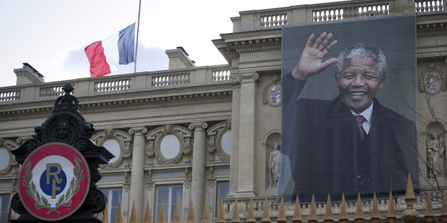 En parlant "d'apartheid" en France, qu'a voulu dire Manuel Valls?