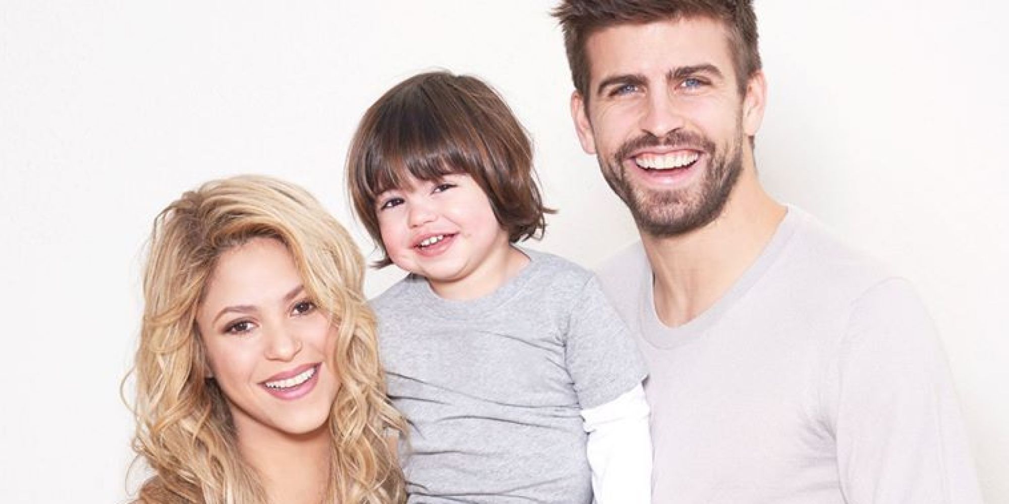Shakira festeja sus 38 años en su casa con sus dos hijos y Gerard Piqué