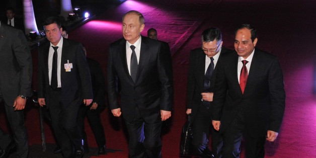 CAIRO, EGYPT - FEBRUARY 9: Russian President Vladimir Putin (2nd L) and Egyptian President Abdel Fattah el-Sisi (R) visit Cairo Tower on February 9, 2015 in Cairo, Egypt. (Photo by Pool / MENA /Anadolu Agency/Getty Images)