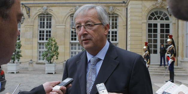 Luxembourg Prime Minister and Eurogroup President Jean-Claude Junker, reacts with medias at the hotel Matignon after his meeting French Prime Minister Francois Fillon in Paris, Thursday, April, 28, 2011. (AP Photo/Jacques Brinon)