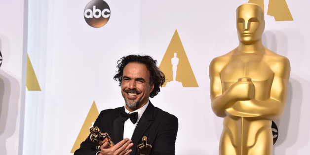 Ο Αλεχάνδρο Ινιαρίτου με τα βραβεία του «Birdman»