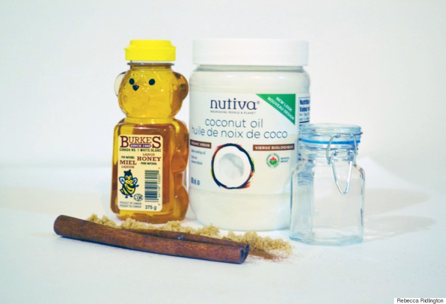 Beauty DIY How To Make A Cinnamon Sugar Lip Scrub HuffPost Canada