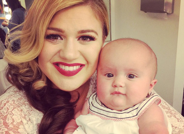 kelly clarkson