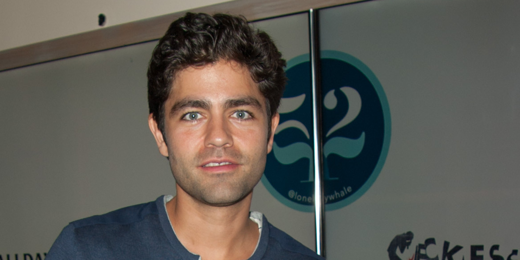 adrian grenier mentos