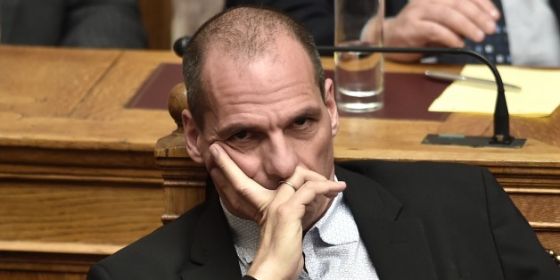 AFP PHOTO / ARIS MESSINIS (Photo credit should read ARIS MESSINIS/AFP/Getty Images)
