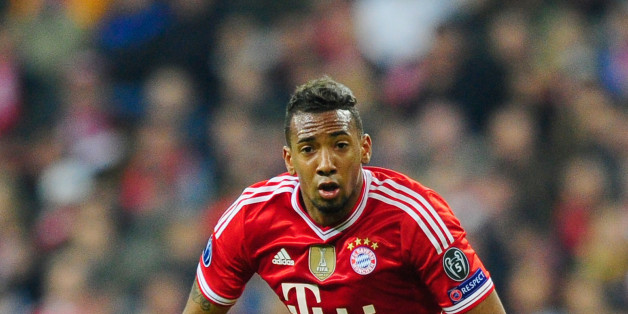 MUNICH, GERMANY - APRIL 09: Jerome Boateng of Muenchen in action during the UEFA Champions League quarter-final second leg match between FC Bayern Muenchen and Manchester United at Allianz Arena on April 9, 2014 in Munich, Germany. (Photo by Lennart Preiss/Bongarts/Getty Images)