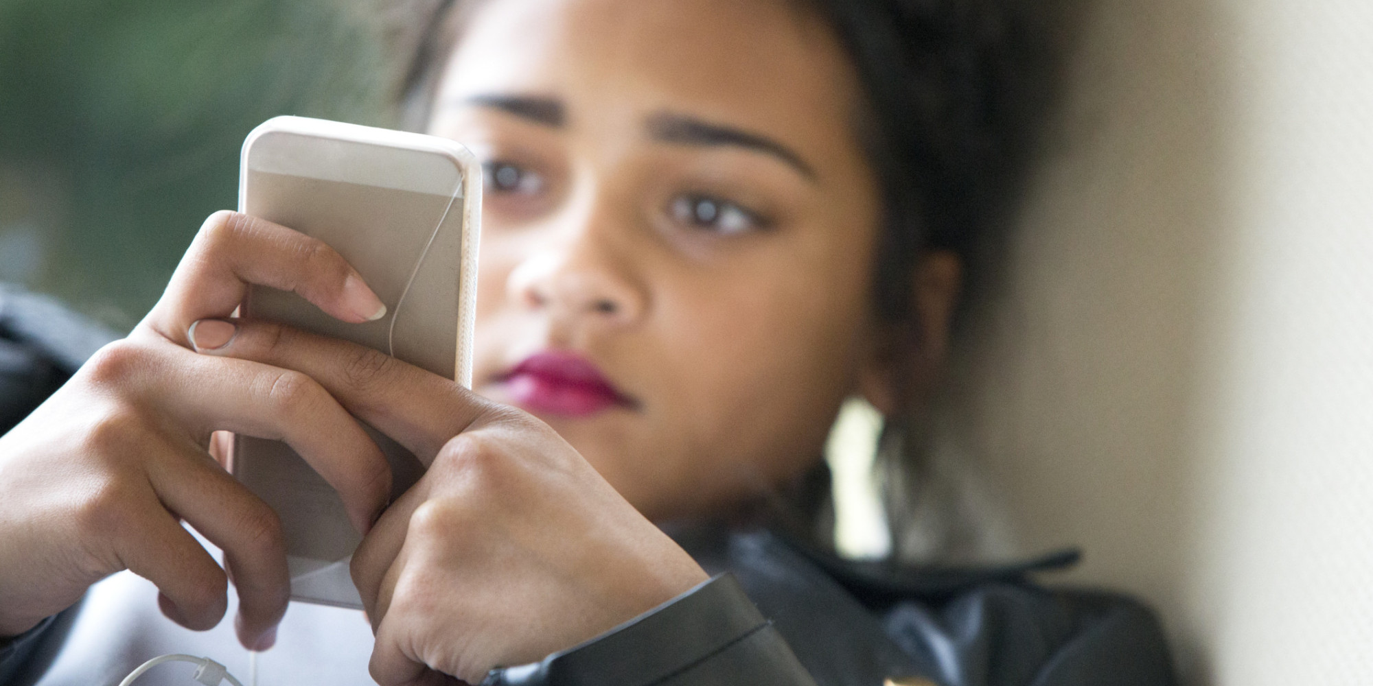 teenage smartphone ile ilgili gÃ¶rsel sonucu