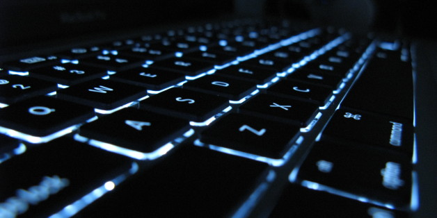 Macbook Pro backlight keyboard
can also be found in original quality on <a href="http://eguidry.deviantart.com/art/Macbook-Pro-Keyboard-140228694" rel="nofollow">eguidry.deviantart.com/art/Macbook-Pro-Keyboard-140228694</a>