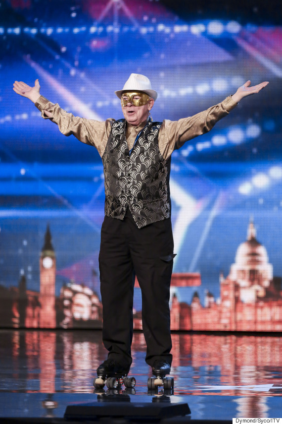 'Britain's Got Talent' Magician Jamie Raven Wows Amanda Holden With