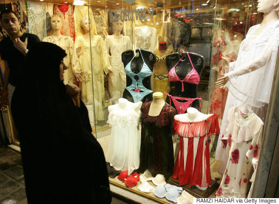 Saudi Arabia S First Halal Sex Shop To Challenge Stereotype Of Women In Islam Huffpost Uk