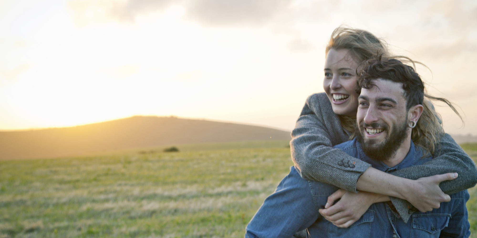 12 Things To Expect When Dating A Strong Woman Huffpost 
