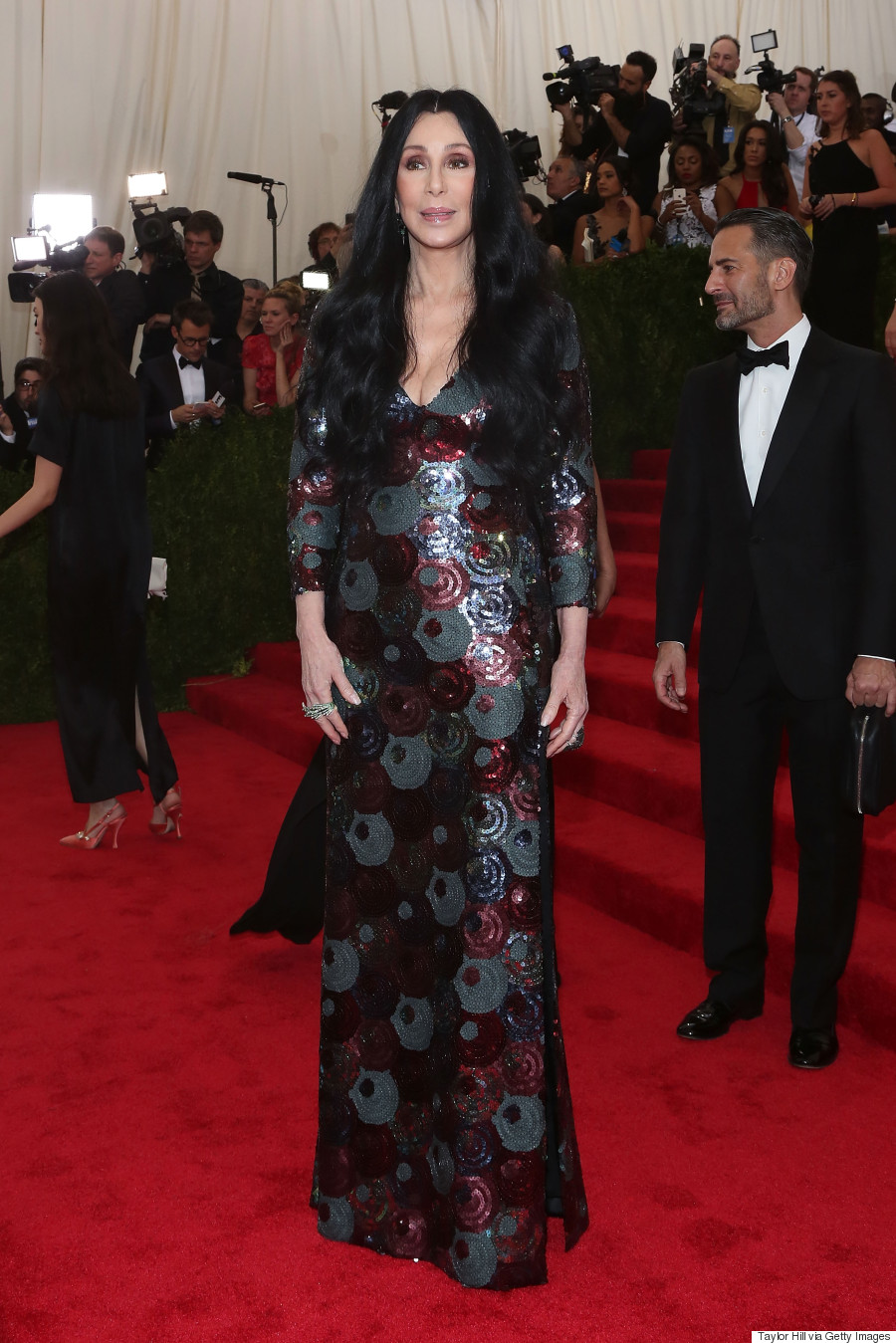 Cher's 2015 Met Gala Dress Was Sparkling Perfection HuffPost Canada