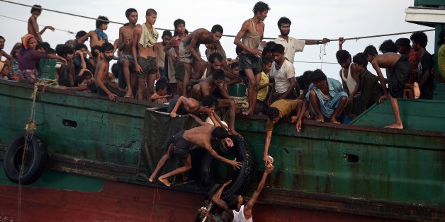 Migrants en Asie du Sud-Est: bateaux refoulés, passeurs arrêtés... les gouvernements emploient la manière forte