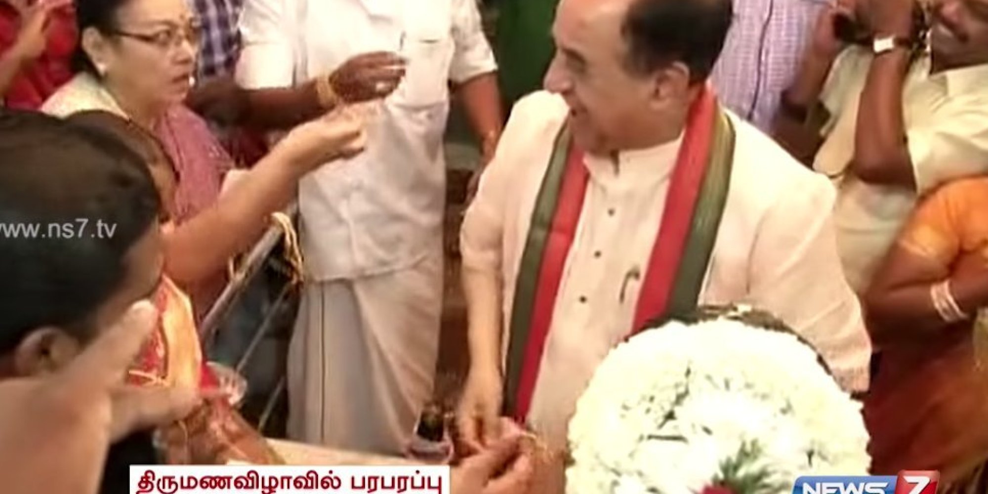 watch-subramanian-swamy-s-hilarious-mangalsutra-blooper-at-tamil