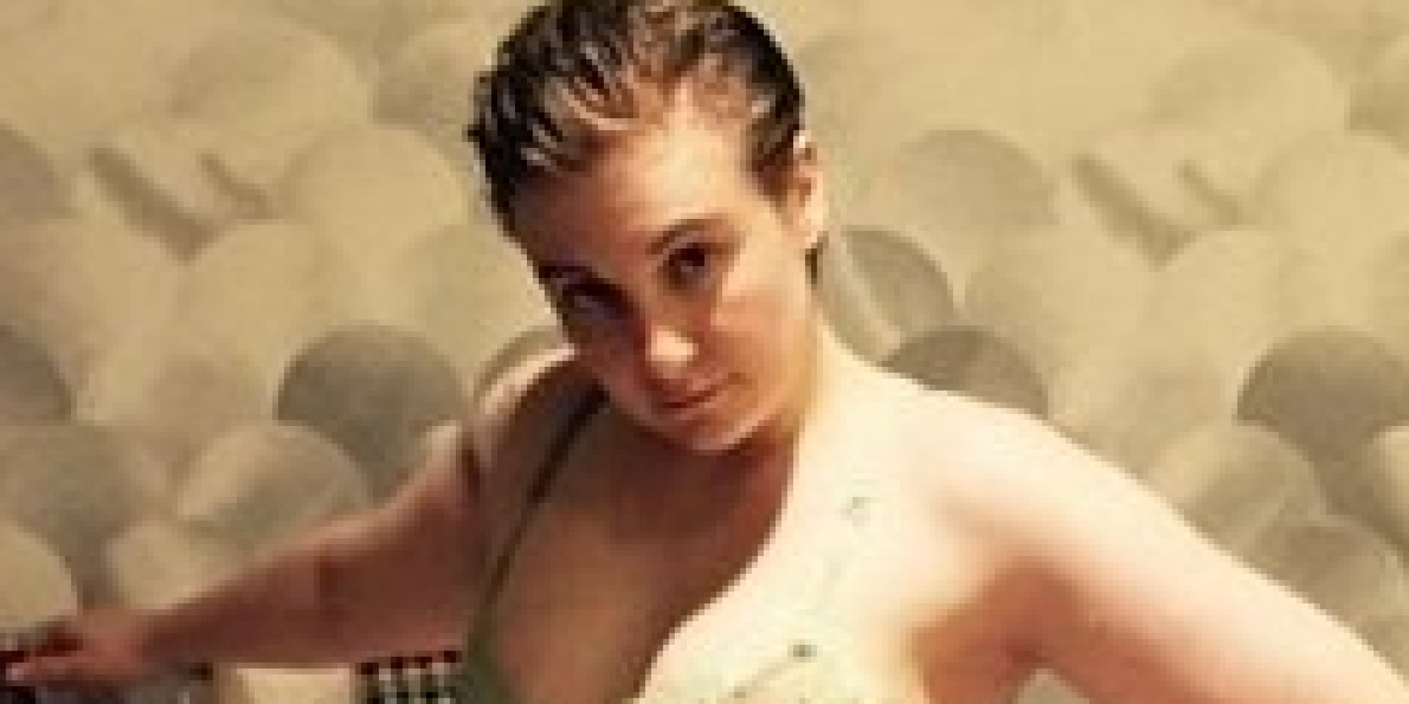 Lena Dunham Poses In A Bra And Underwear Because She Can.