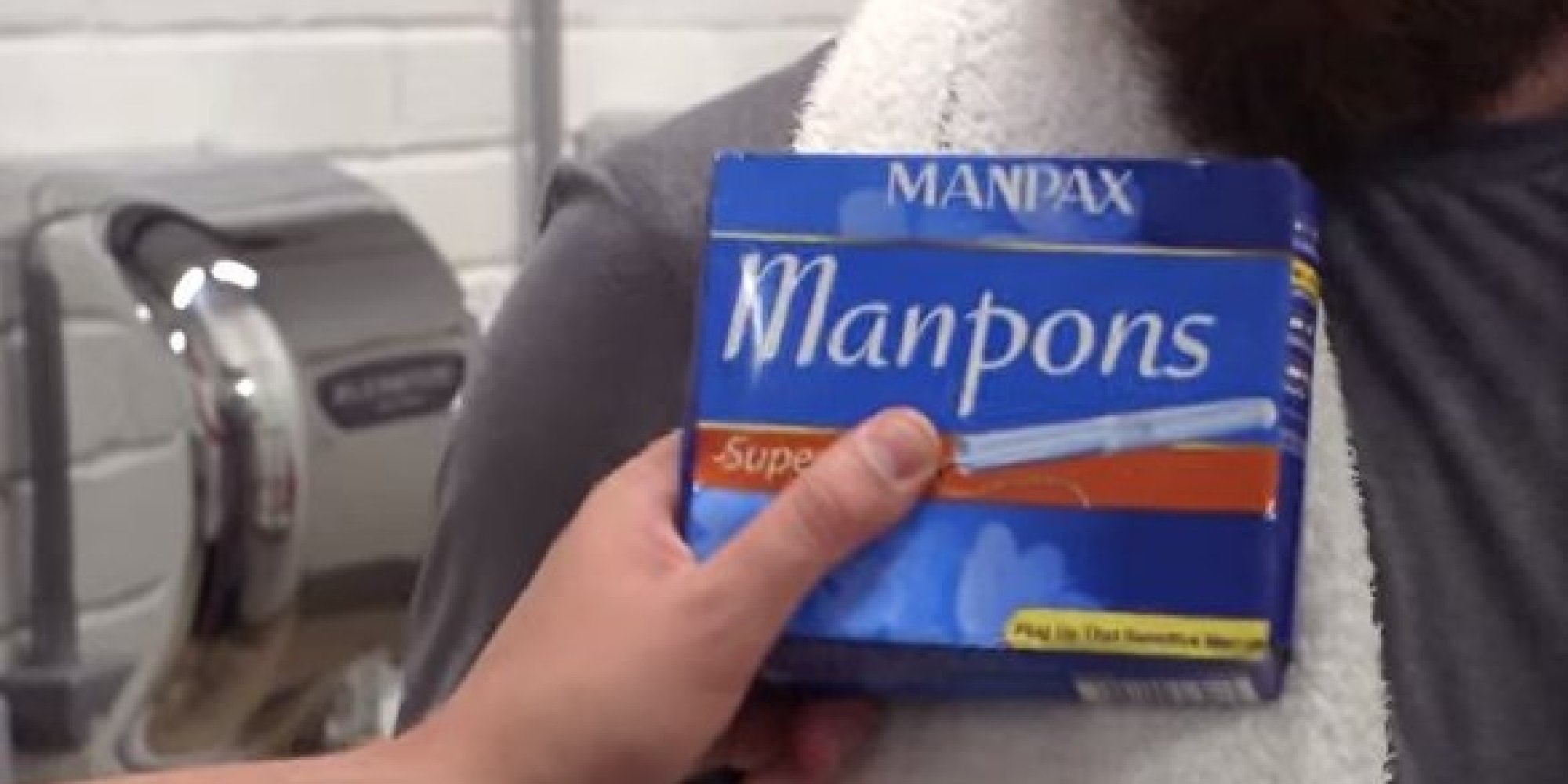 This Is What The World Would Look Like If Men Got Periods HuffPost   O MANPONS Facebook 