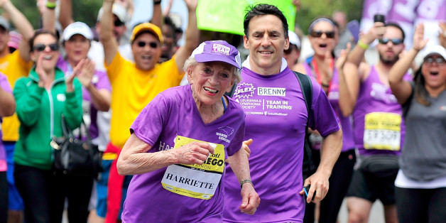 A 92 ans, elle boucle un marathon de 42 kilomètres
