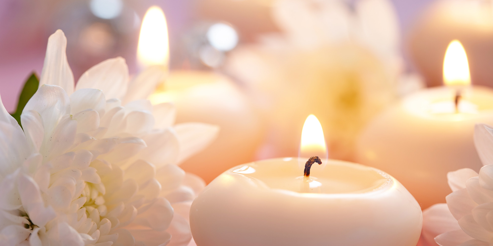 The Big Problem With Scented Candles | HuffPost