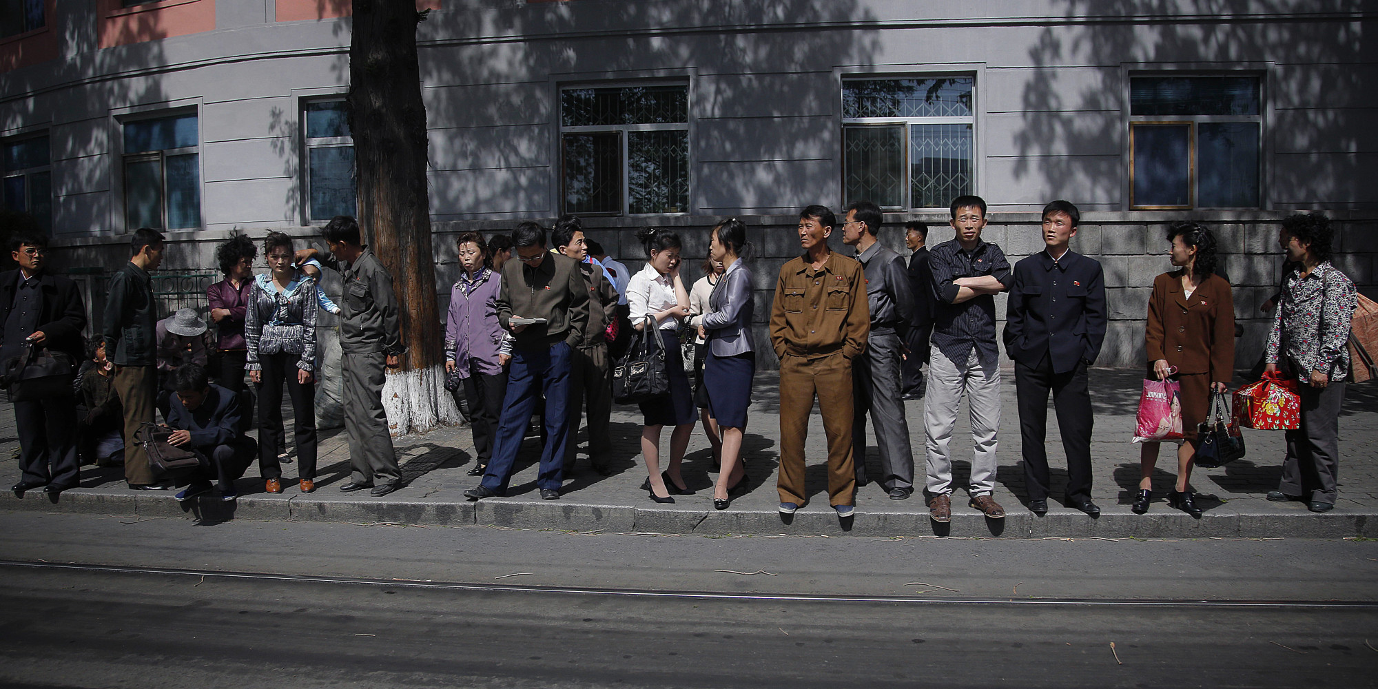 stunning-photos-document-life-in-north-korea-s-secluded-capital