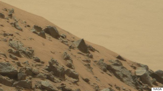 Mars 'Pyramid' Is Proof Of Alien Life Claim UFO Hunters