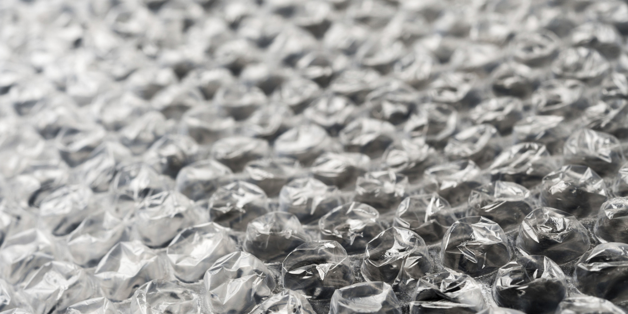 New Bubble Wrap Will No Longer Pop When You Squeeze It HuffPost   O BUBBLE WRAP Facebook 