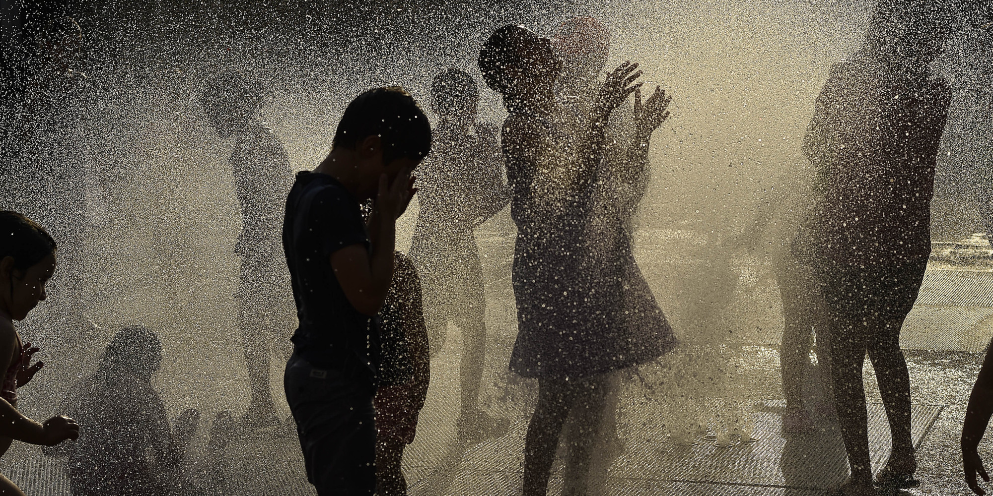 Record Breaking Heat Wave Scorches Europe Photos Huffpost