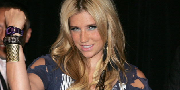 Rapperin Kesha schwört auf Casio