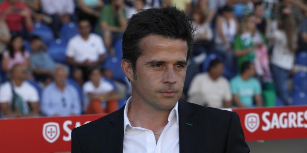 ESTORIL, PORTUGAL - MAY 10: Sporting's coach Marco Silva during the Prmeira Liga match between Estoril and Sporting CP at Estadio Antonio Coimbra da Mota on May 10, 2015 in Estoril, Portugal. (Photo by Carlos Rodrigues/Getty Images)