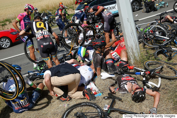 tour de france crash