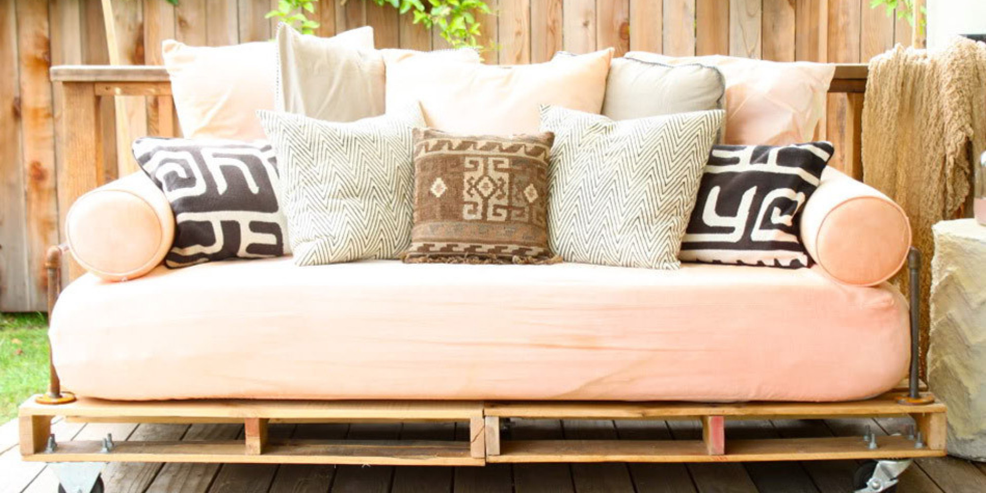 7 Projects That Transform Wood Pallets Into Stylish Home Decor  HuffPost