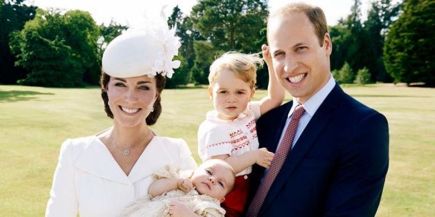 Princesse Charlotte : Mario Testino dévoile ses propres clichés du baptême