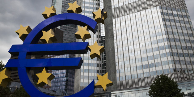 Euro sculpture in front of the Eurotower, the European Central Bank Headquarters, Germany, Europe