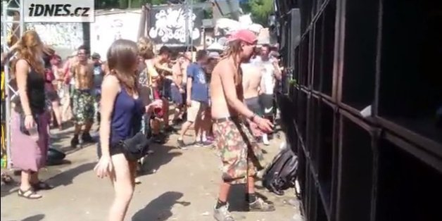 Techno-Fans kamen in einem kleinen tschechischen Dorf auf ihre Kosten