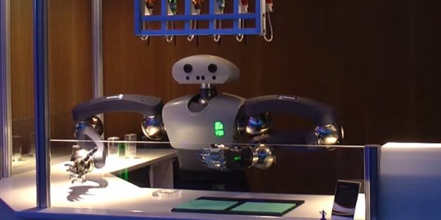 Voici Hollie, le robot barman