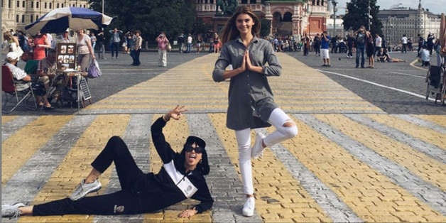 Bonnie Strange (l.) und Stefanie Giesinger sind richtig dicke Freundinnen und reisen sogar gemeinsam